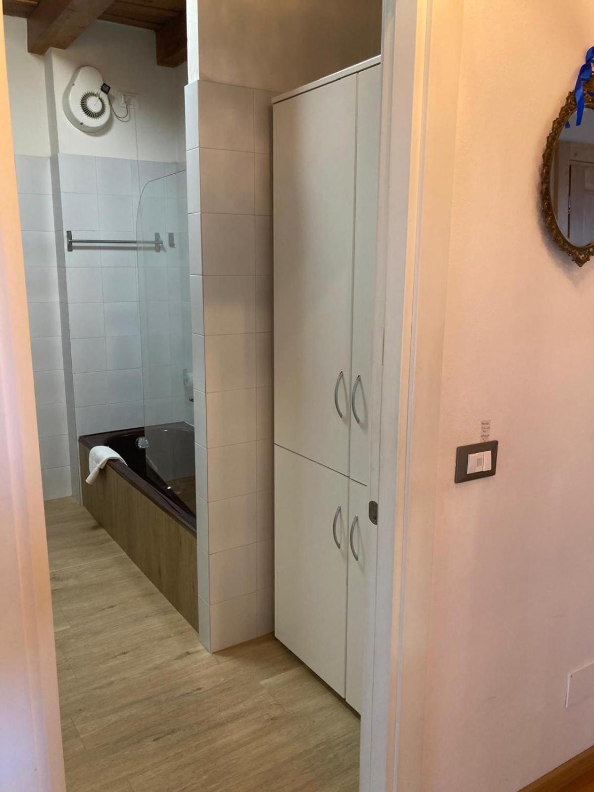 A Casa Di Checco Bed and Breakfast Φέλτρε Εξωτερικό φωτογραφία